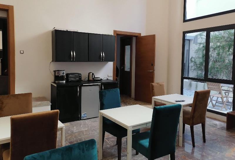 Casa City Break Suites image
