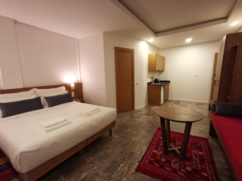 Casa City Break Suites image