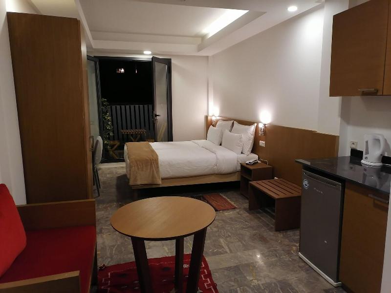 Casa City Break Suites image