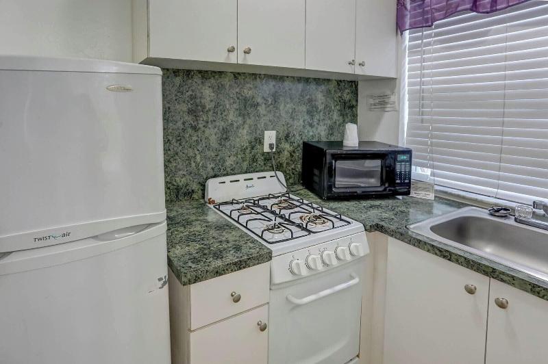 Richard S Pet Friendly Motel image