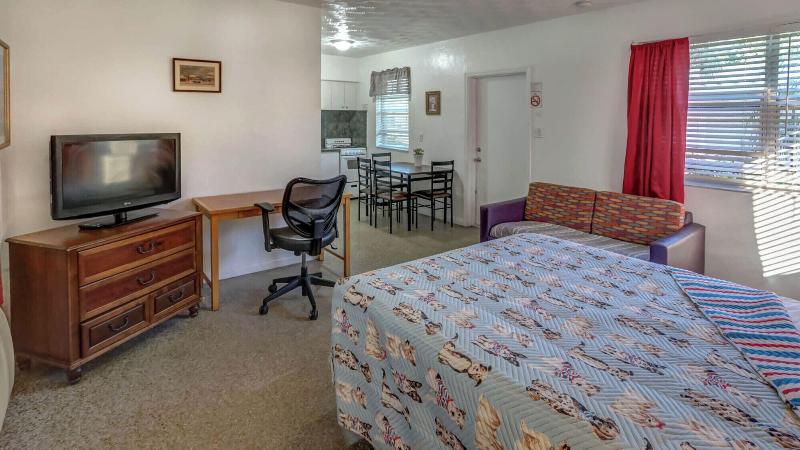 Richard S Pet Friendly Motel image
