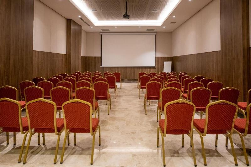 Engin Otel