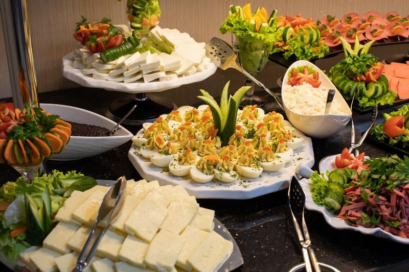 Engin Otel