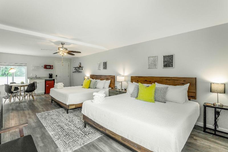The Lodge At Lookout Mountain image