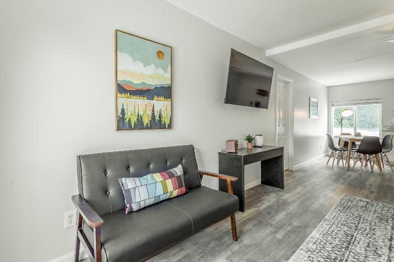 The Lodge At Lookout Mountain image