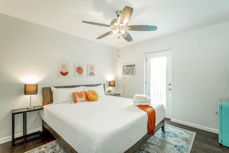 The Lodge At Lookout Mountain image