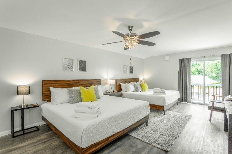 The Lodge At Lookout Mountain image