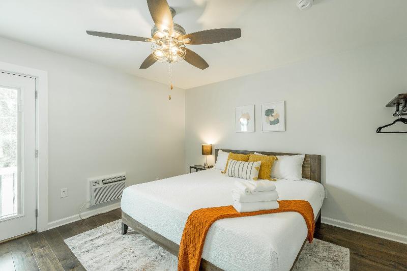 The Lodge At Lookout Mountain image