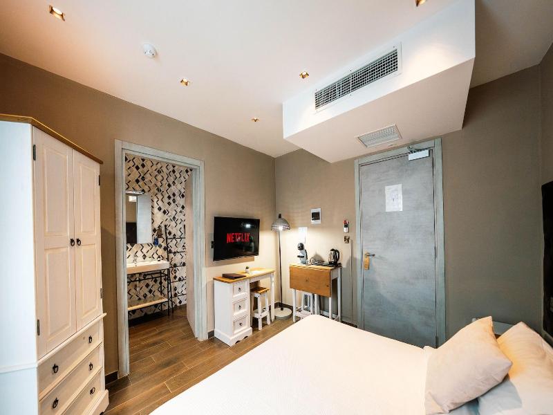 The Segond Hotel image