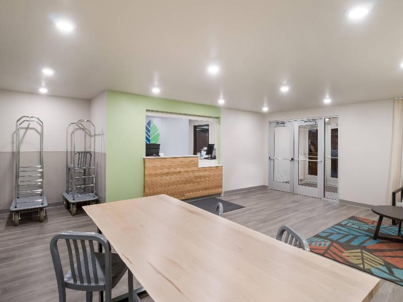Woodspring Suites Mesa Chandler image