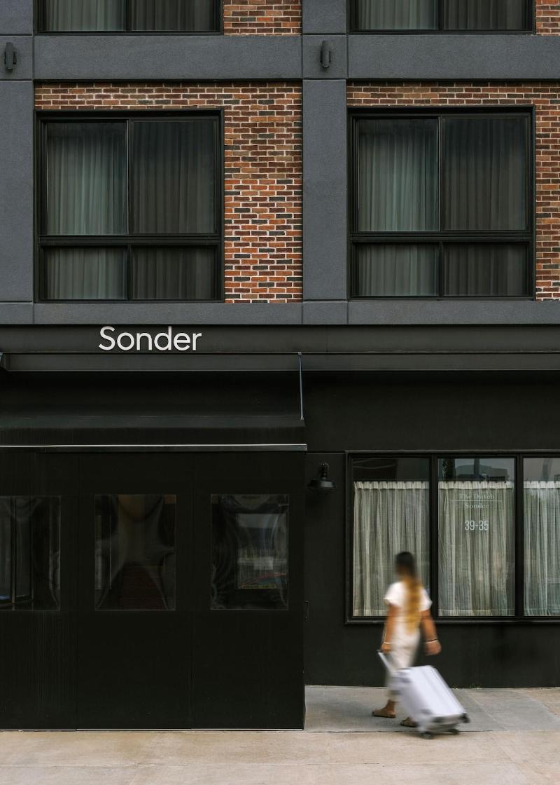 Dutch Hotel Long Island City, Belvilla District 6 image