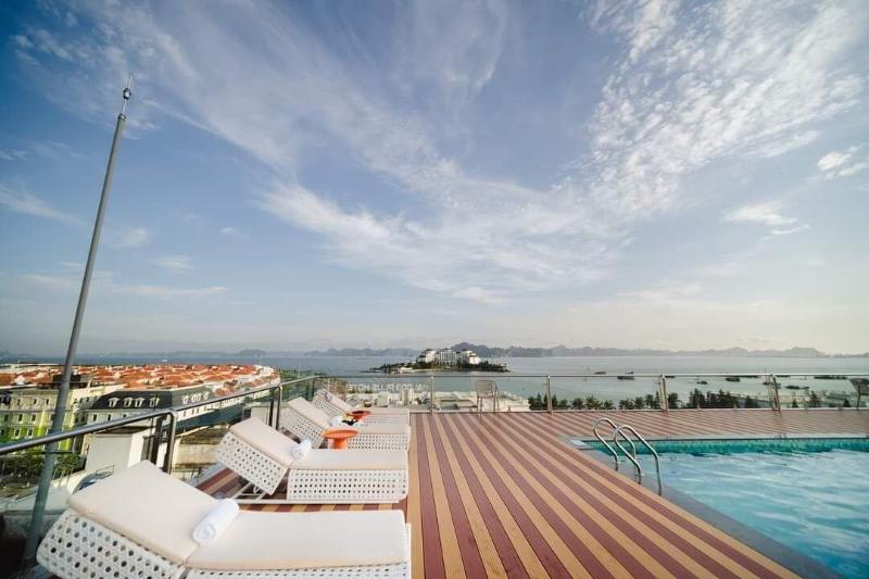 Danitel Halong image