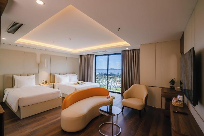 Danitel Halong image