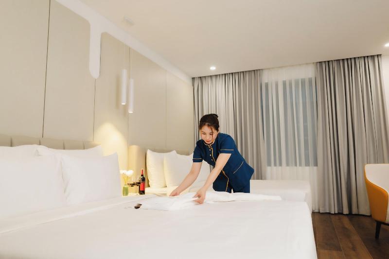 Danitel Halong image