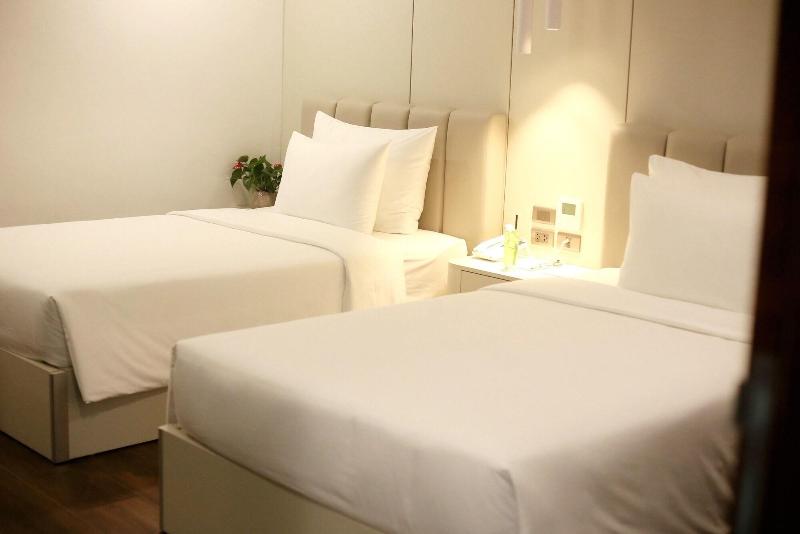 Danitel Halong image