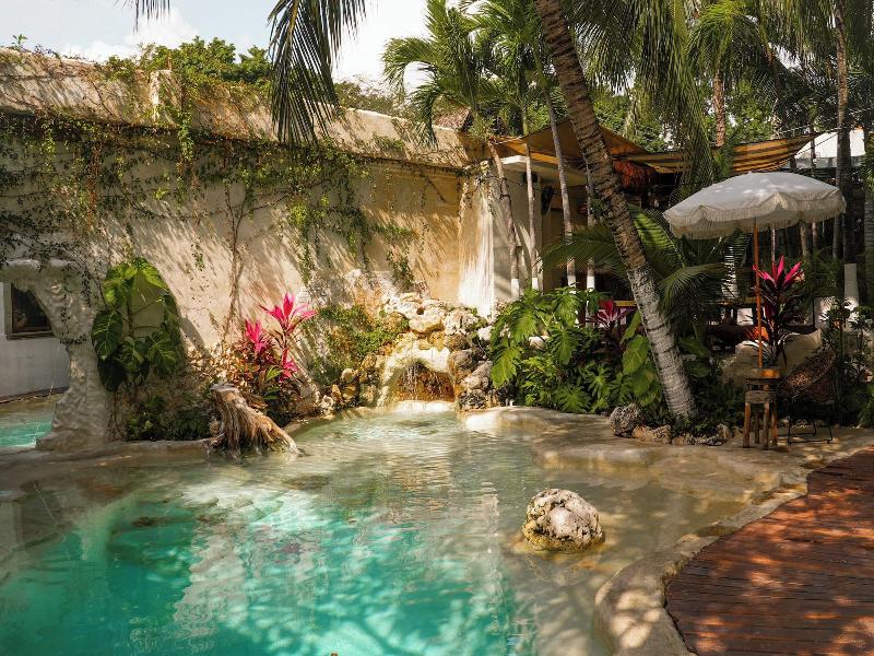 Enigmatic Boutique Hotel  image