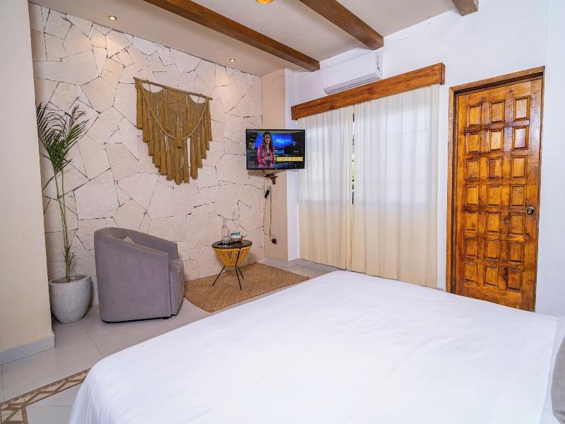 Enigmatic Boutique Hotel  image