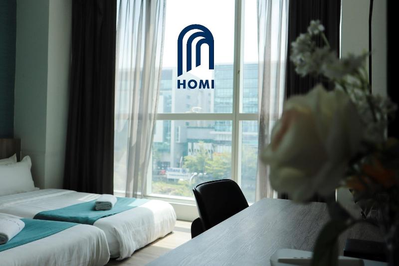Homi Breeze A E A E Z image