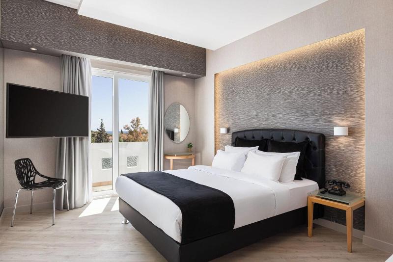 Kreoli Suites Glyfada image