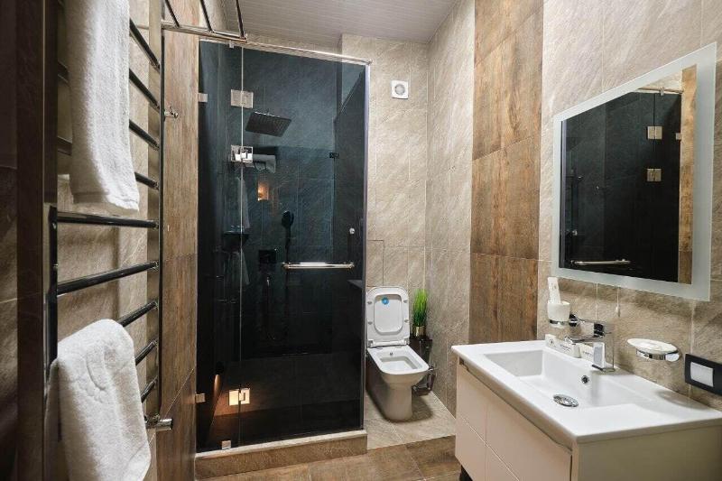 East Star Hotel image