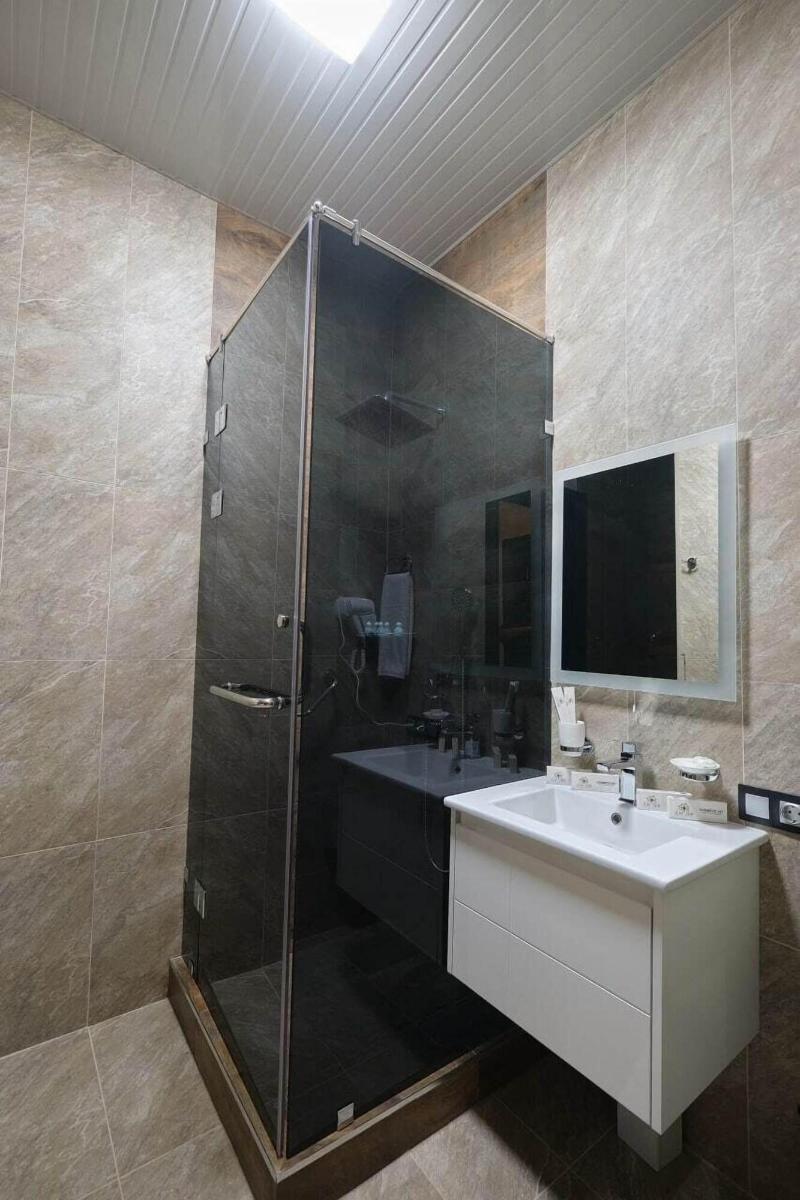 East Star Hotel image