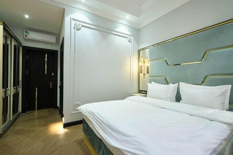 East Star Hotel image