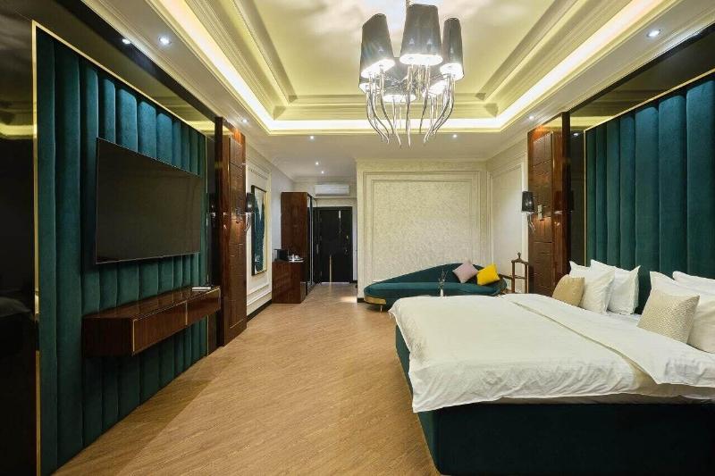East Star Hotel image