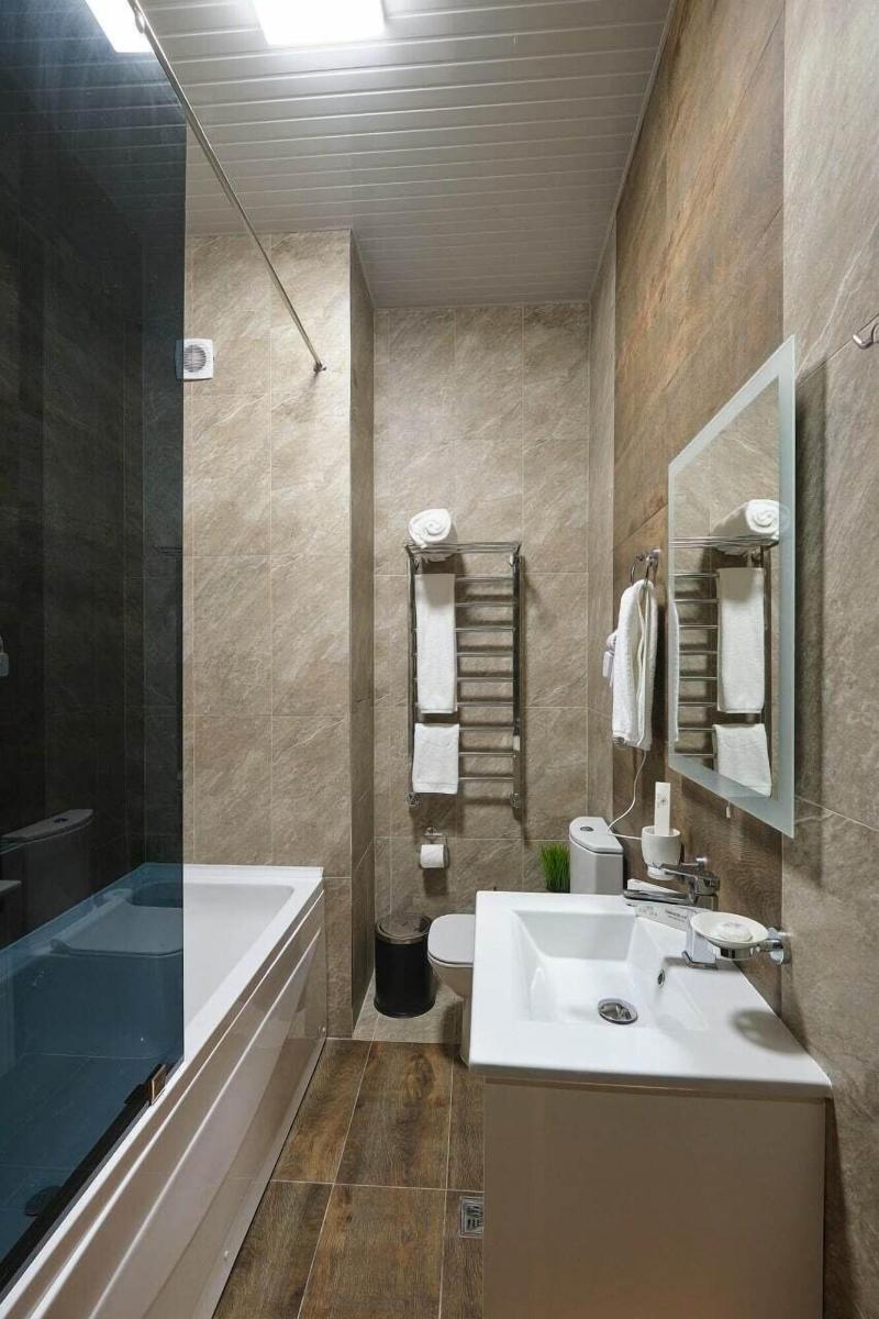 East Star Hotel image