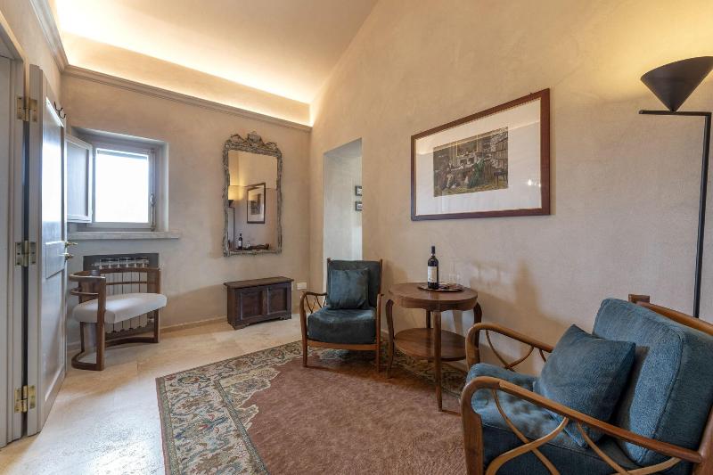 Villa Le Prata Winery Accommodation Adults Only image