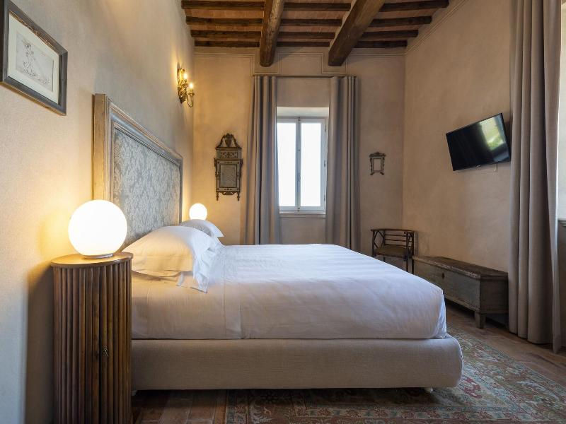 Villa Le Prata Winery Accommodation Adults Only image
