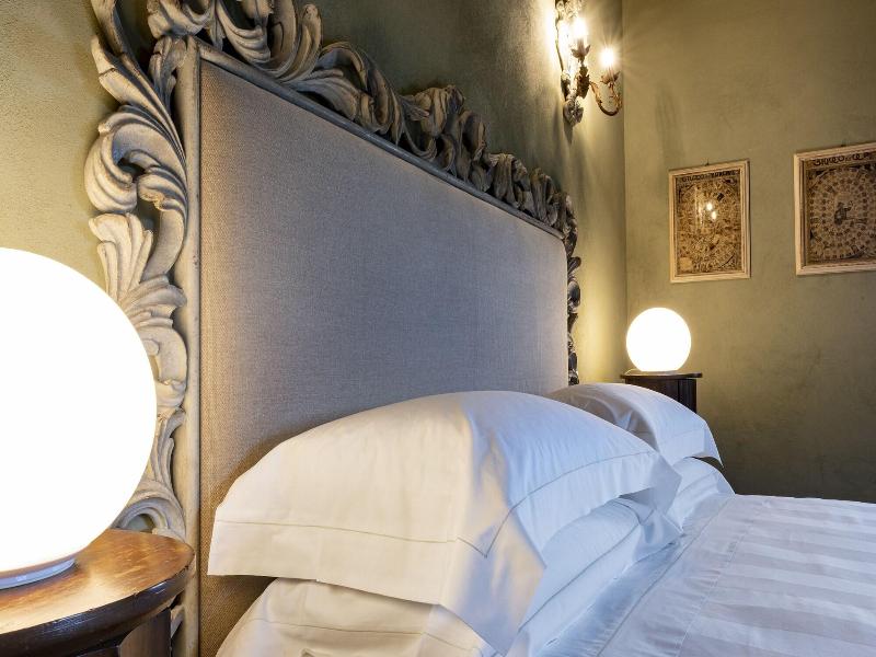Villa Le Prata Winery Accommodation Adults Only image