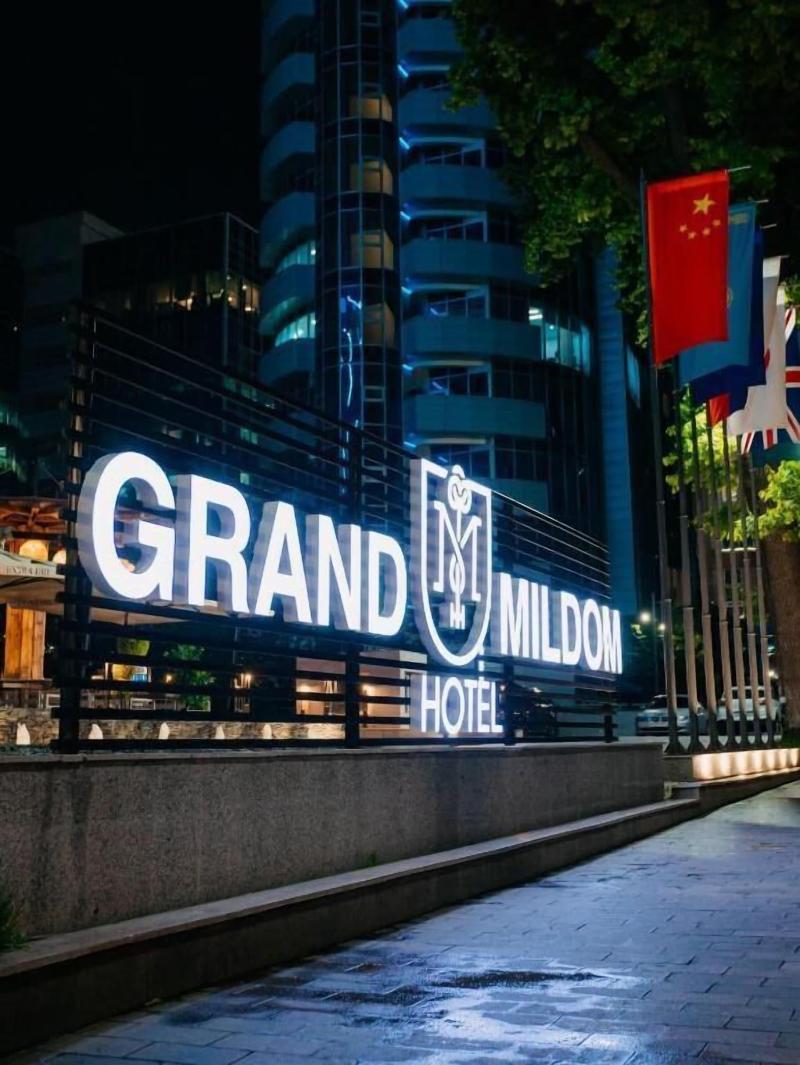 Grand Mildom Hotel image