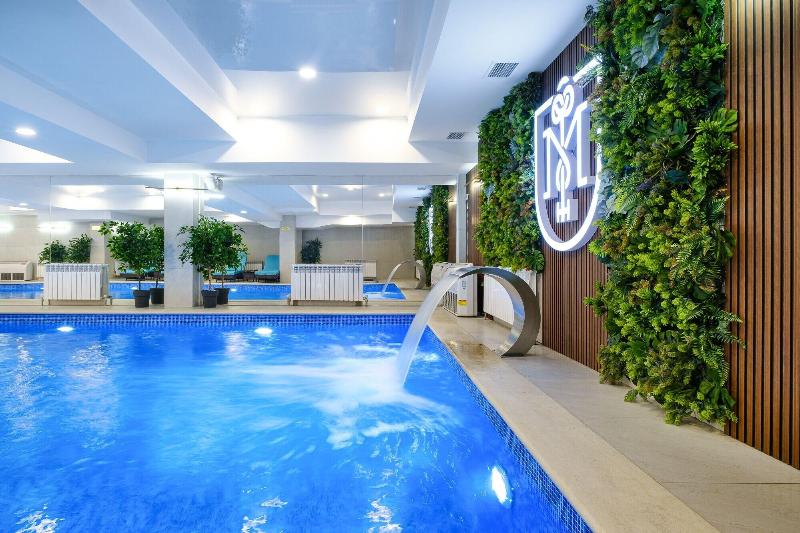 Grand Mildom Hotel image