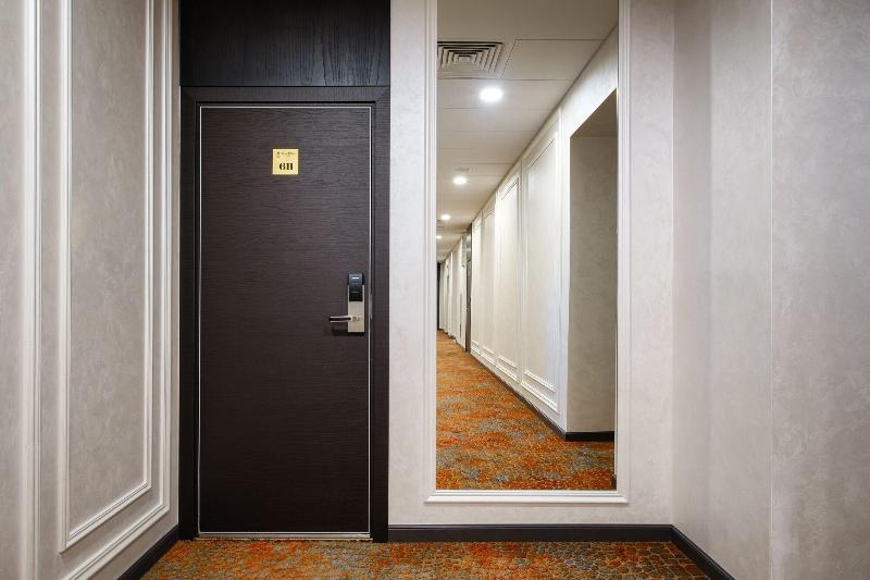 Grand Mildom Hotel image