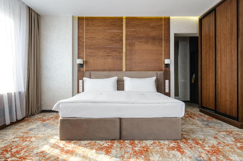 Grand Mildom Hotel image