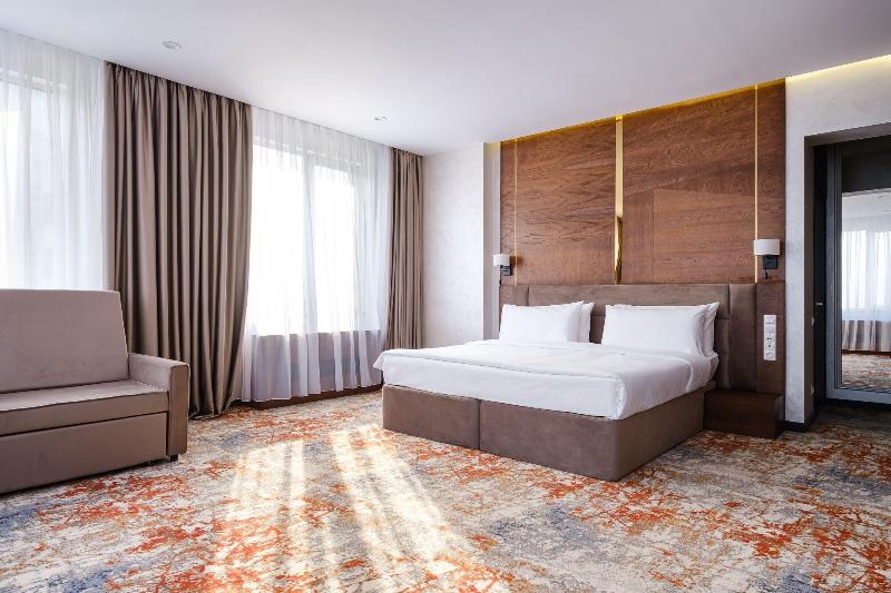 Grand Mildom Hotel image