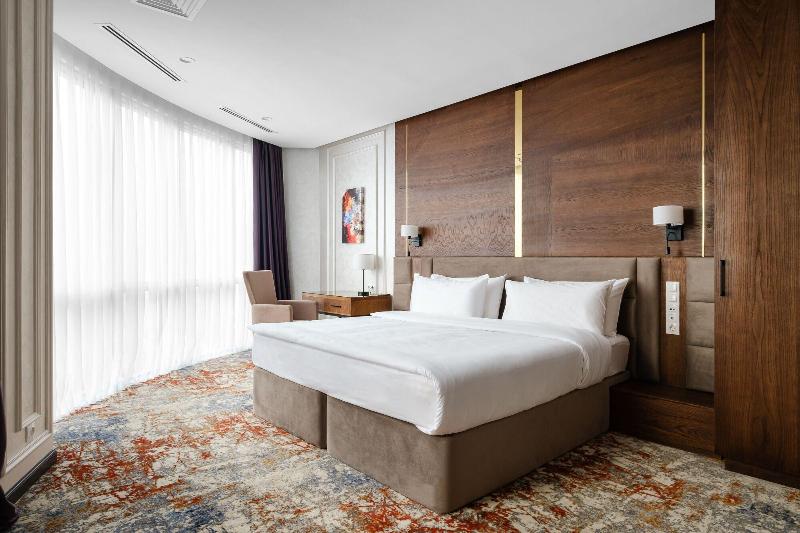 Grand Mildom Hotel image