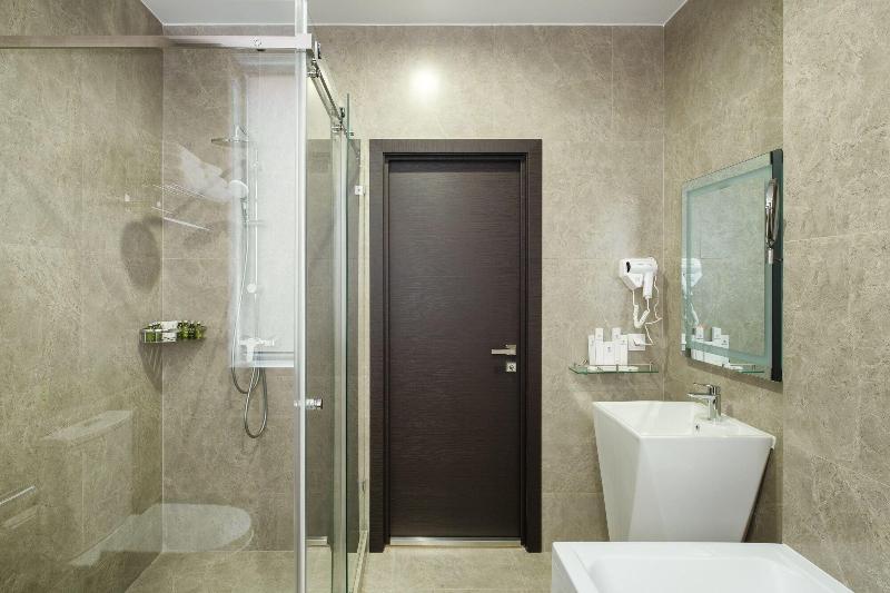 Grand Mildom Hotel image