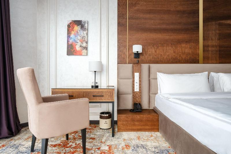 Grand Mildom Hotel image