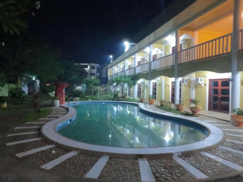 Hanbee S Resort image