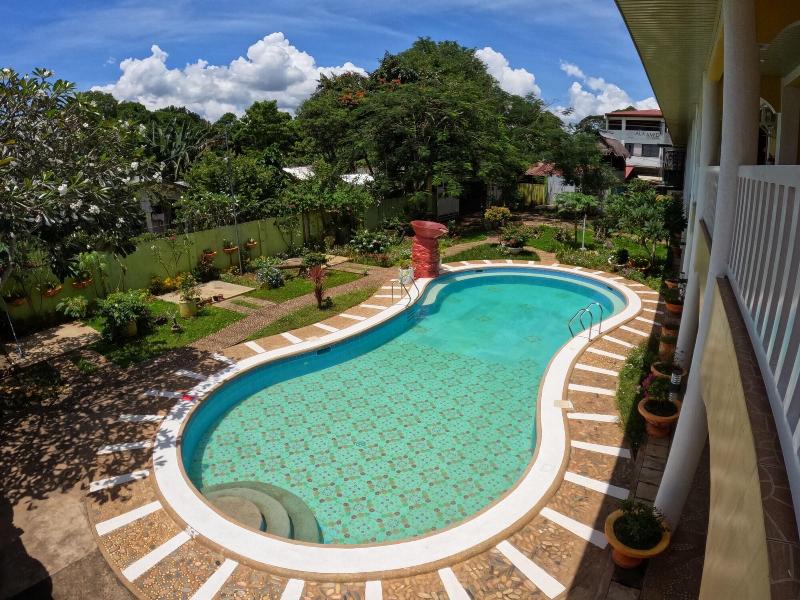 Hanbee S Resort image