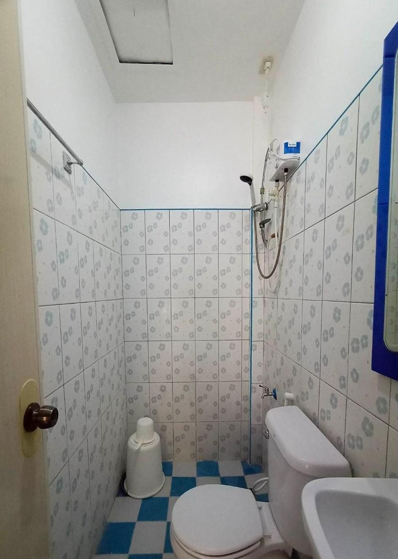 Hanbee S Resort image