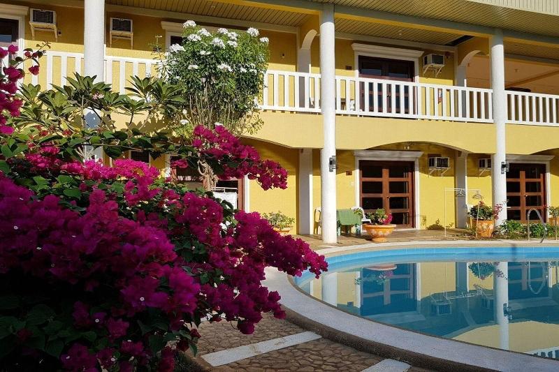 Hanbee S Resort image