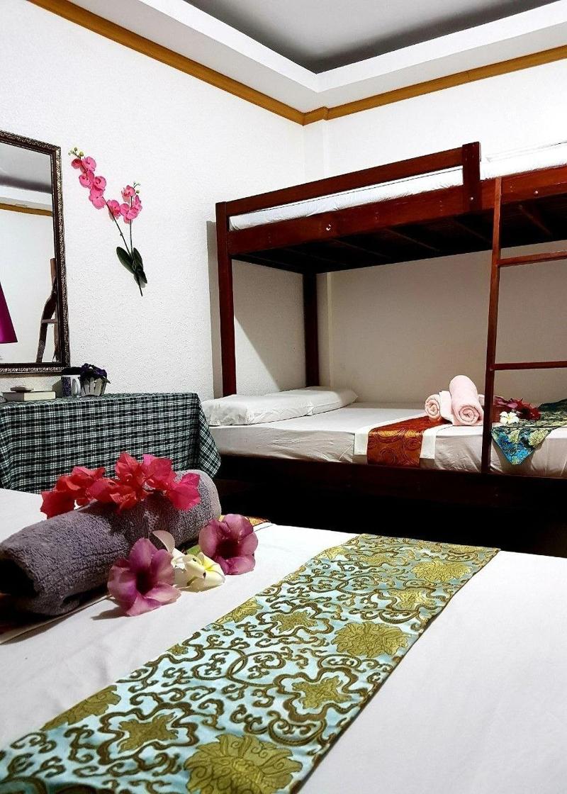 Hanbee S Resort image