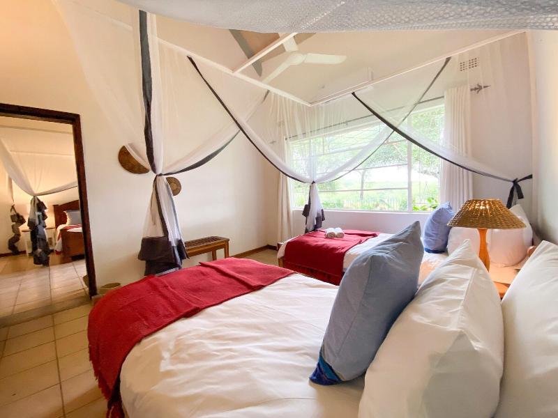 Drift Inn image