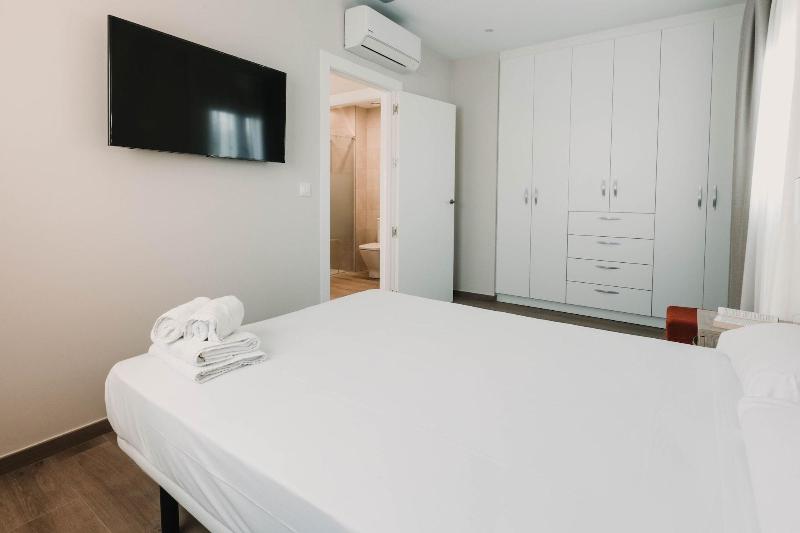 Apartamentos Subup image
