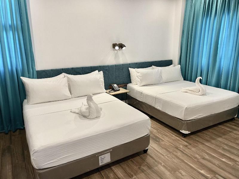 Lighthouse Point Hotel image