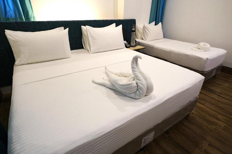 Lighthouse Point Hotel image
