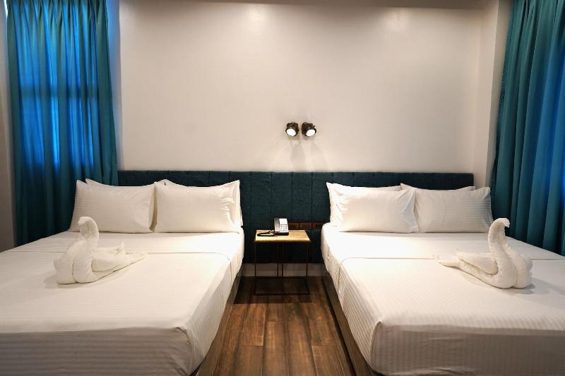Lighthouse Point Hotel image