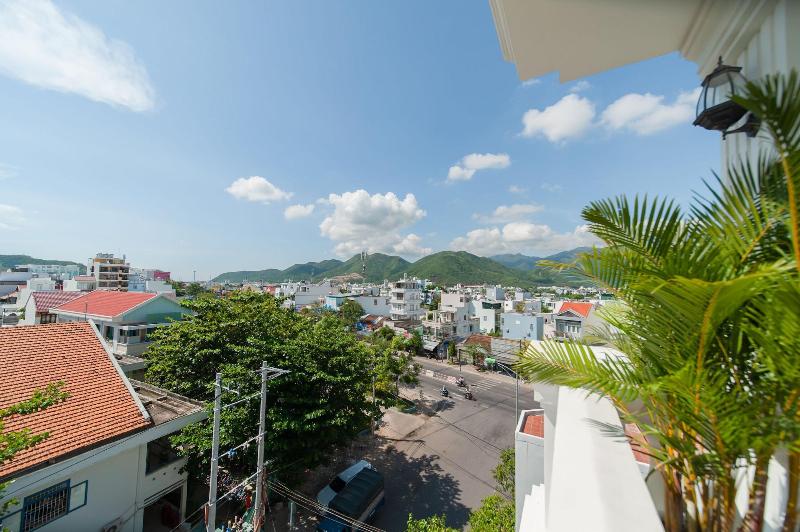 Uy D Ng Hotel Apartment Nha Trang image
